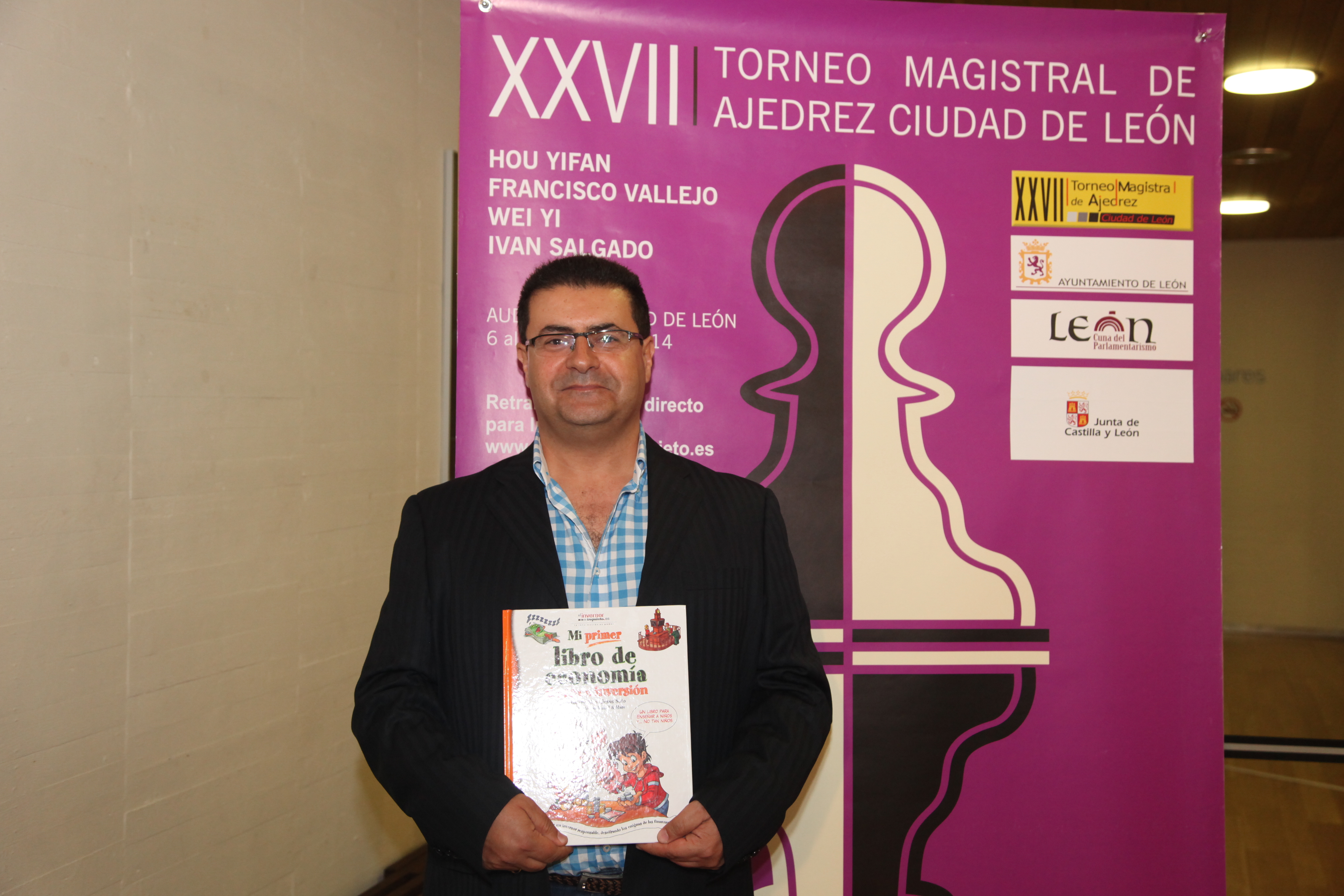 Entrevista a Jose Juan Rubio Ganador del Concurso de Ajedrez y Finanzas 2014