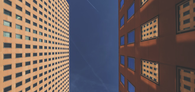 La Fed llega a la última reunión del año más dividida que nunca: se abre el camino a un empate que nunca antes ha ocurrido