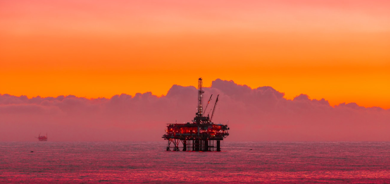 El alto el fuego y los precios del petróleo: la incertidumbre actual frente a lo que sabemos